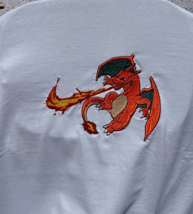 T shirt Dracaufeu Blanc 