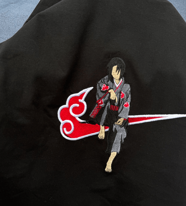 T-Shirt Itachi noir 